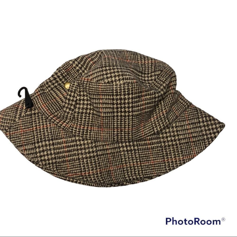 David and Young Hat  